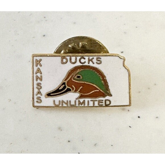 Kansas Shape Of State Ducks Unlimited Hat Vest Pin - Picture 1 of 4